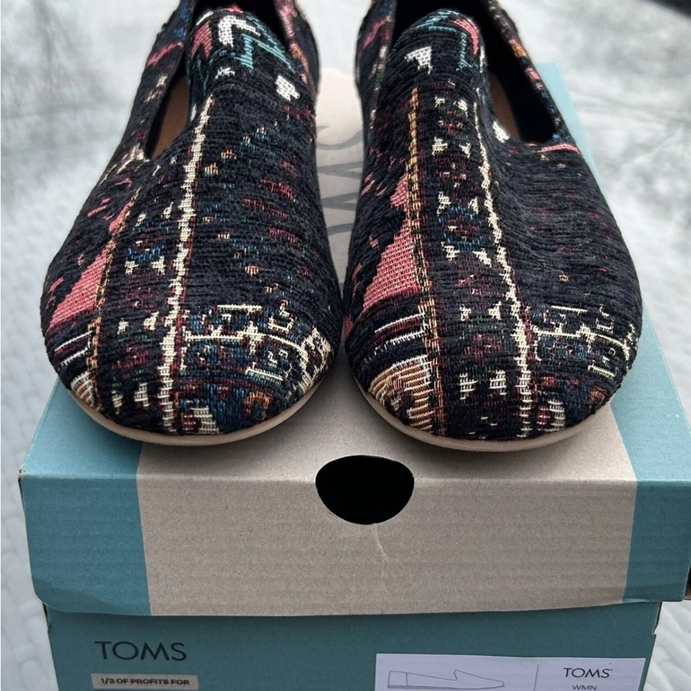 TOMS Darcy Women's Multicolor Patterned Loafers